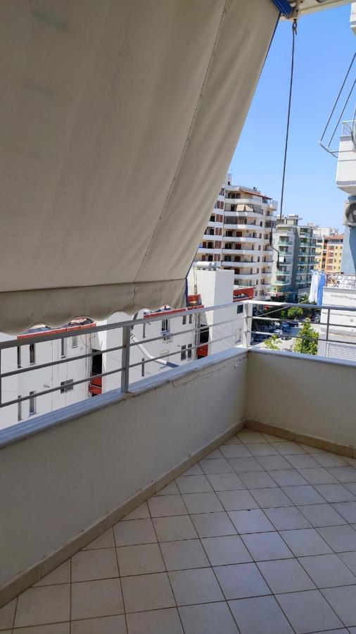 Lolu Apartment Plus Privat Parking Vlorë Exterior foto